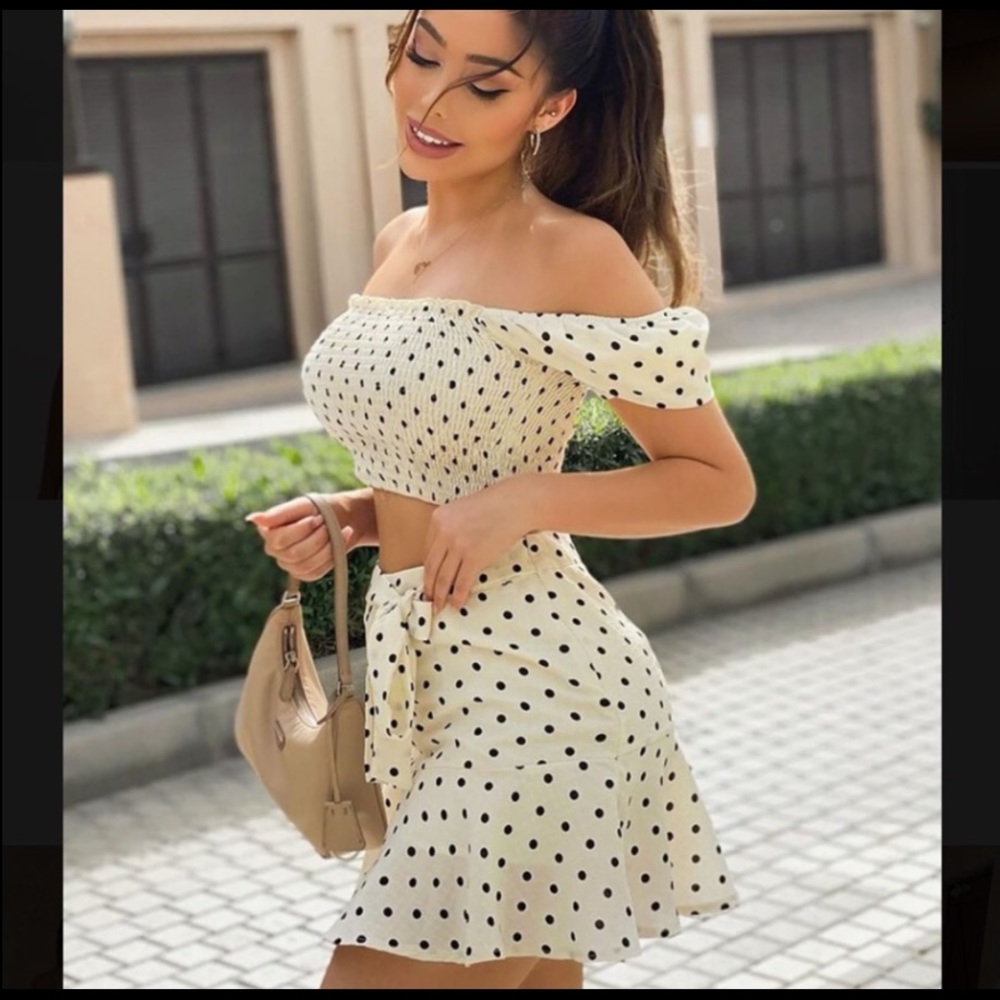 Polka Dot Cropped Top Skirt Set